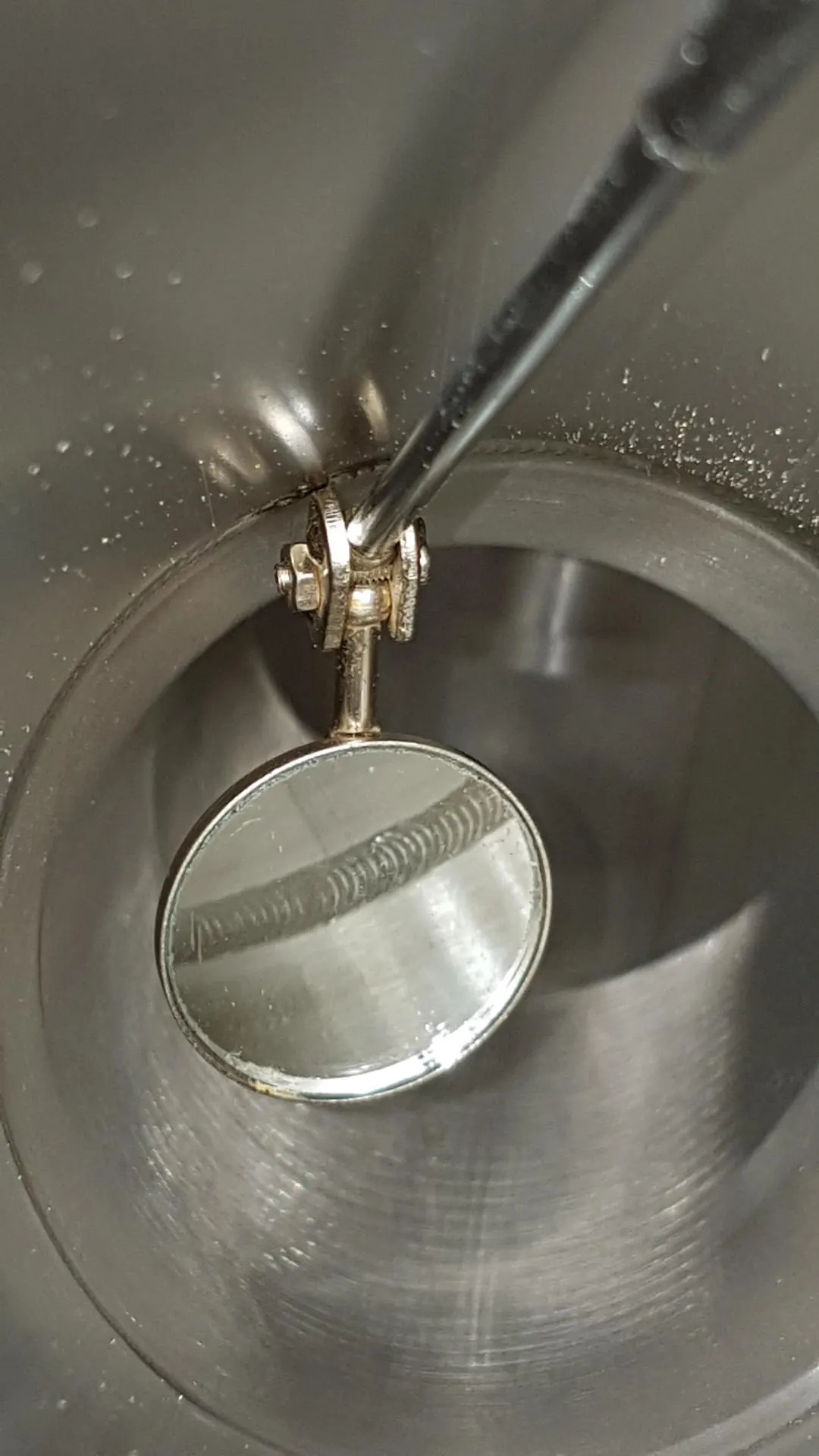 Weld inspection inside a stainless steel vessel