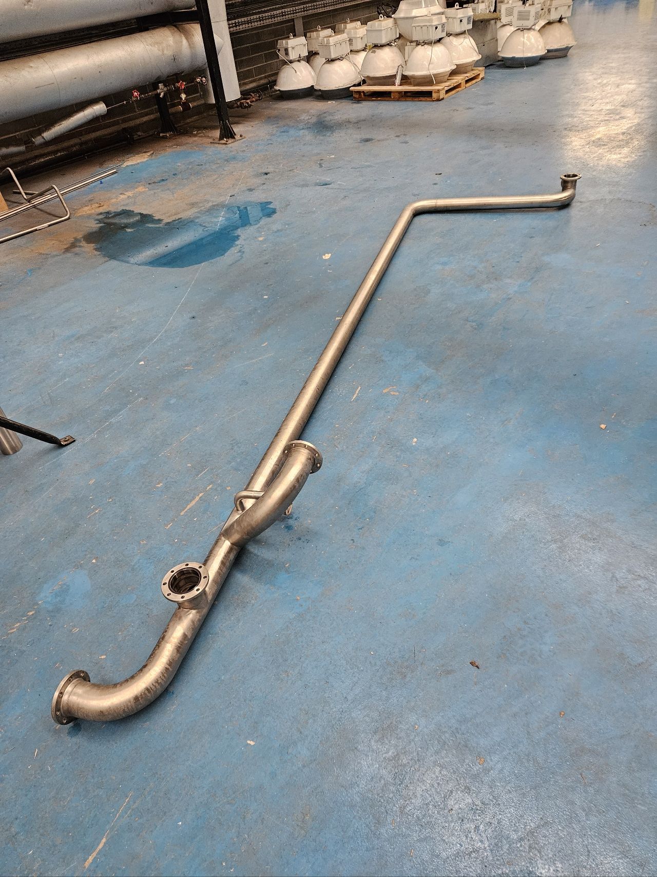 Process pipework system example